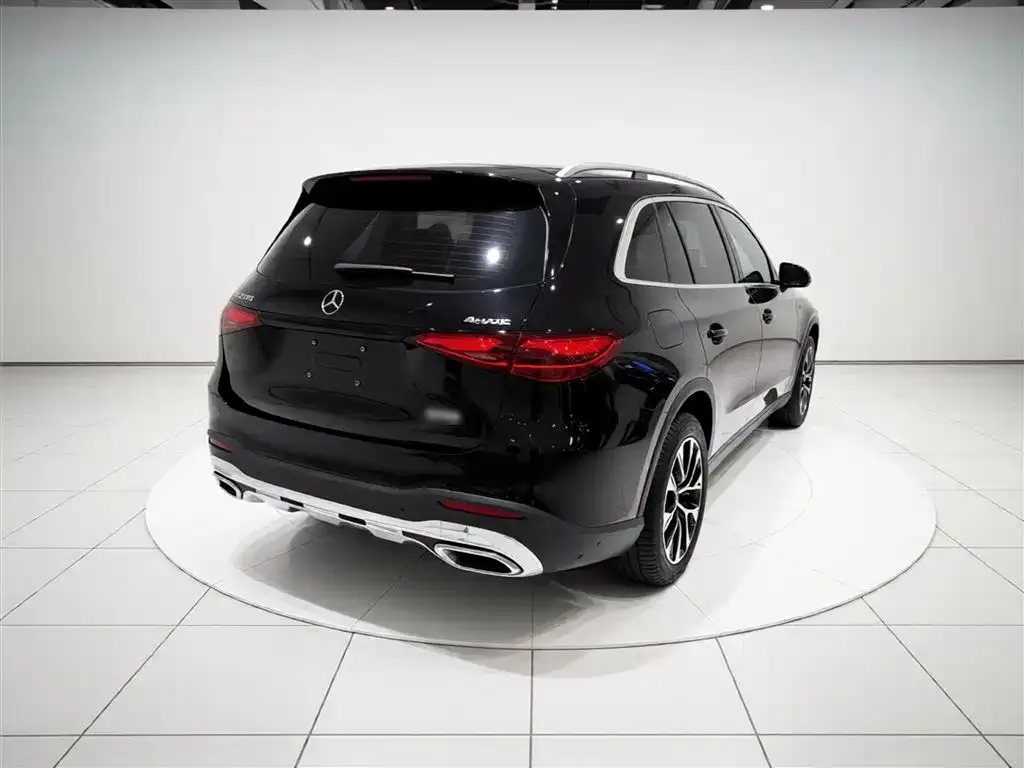 Mercedes-Benz GLC — фото 10