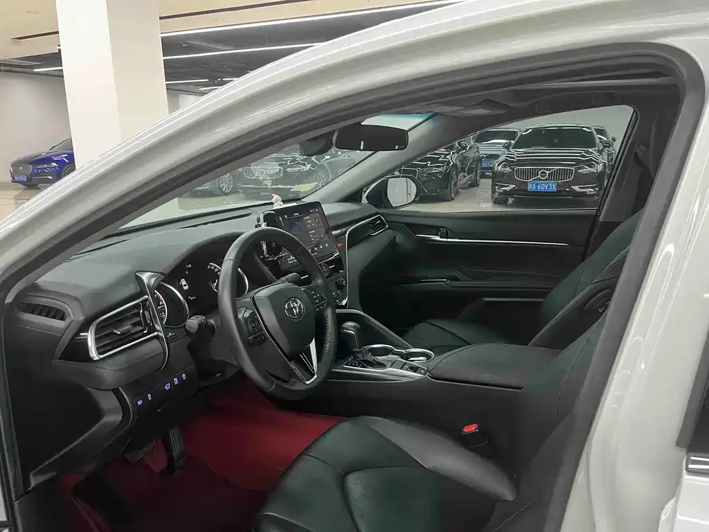 Toyota Camry 2024 из CN, фото 6