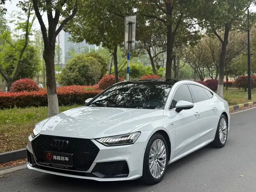 Audi A7 2021 из CN, фото 7