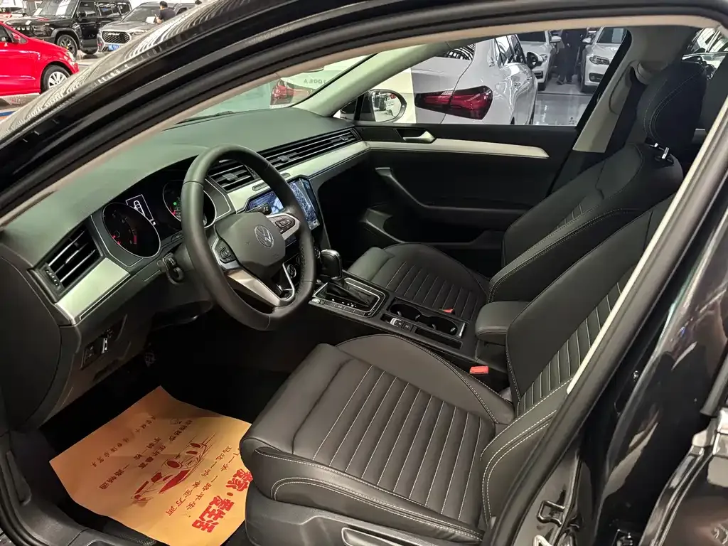 Volkswagen Magotan 2022 из CN, фото 4