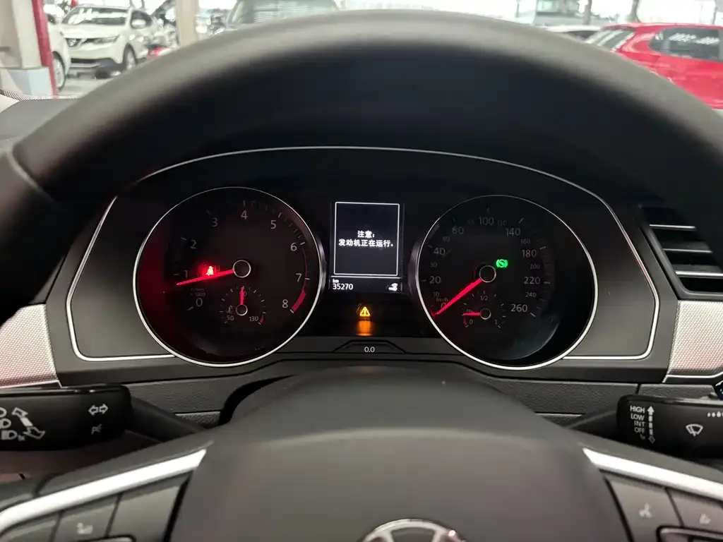 Volkswagen Magotan 2022 из CN, фото 10