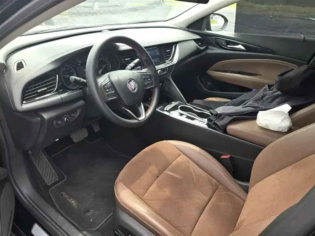 Buick Regal 2023 из CN, фото 2