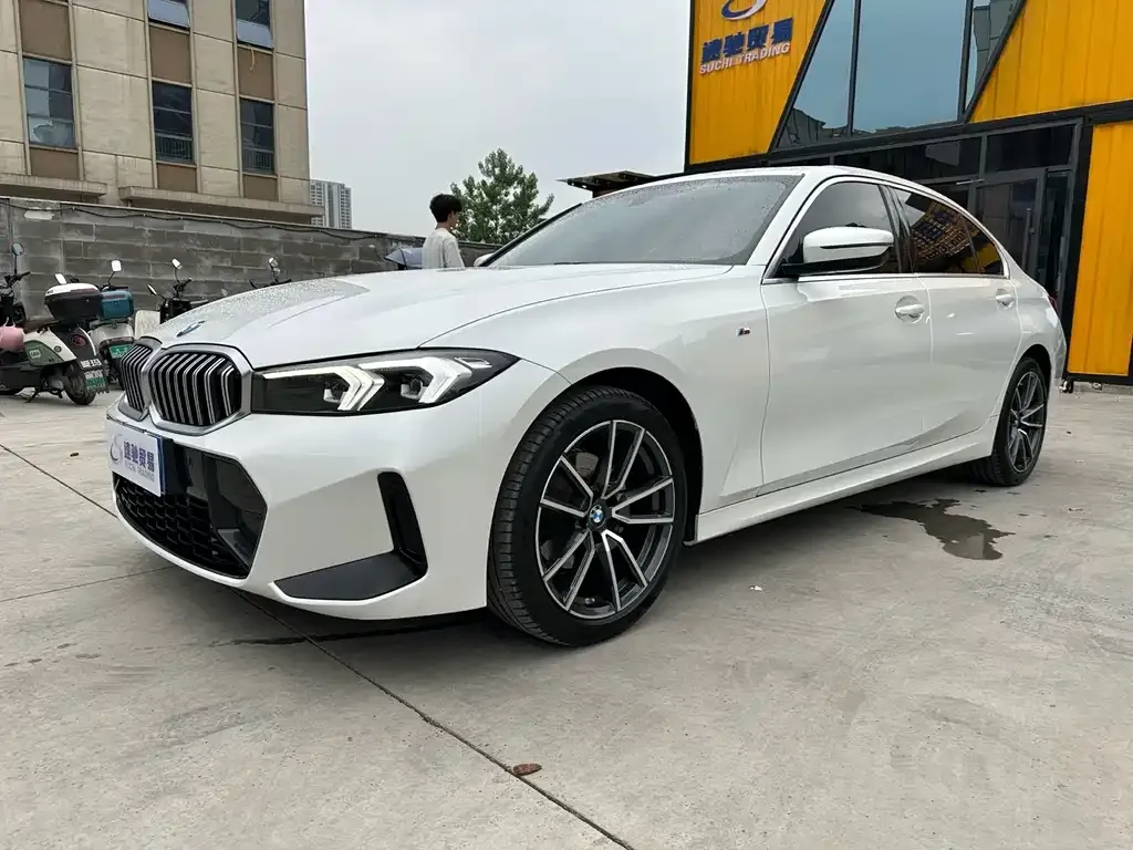 BMW 3 Series — фото 1