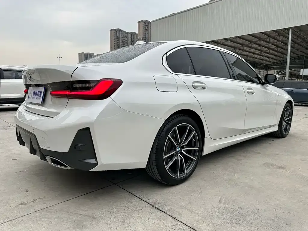 BMW 3 Series — фото 10