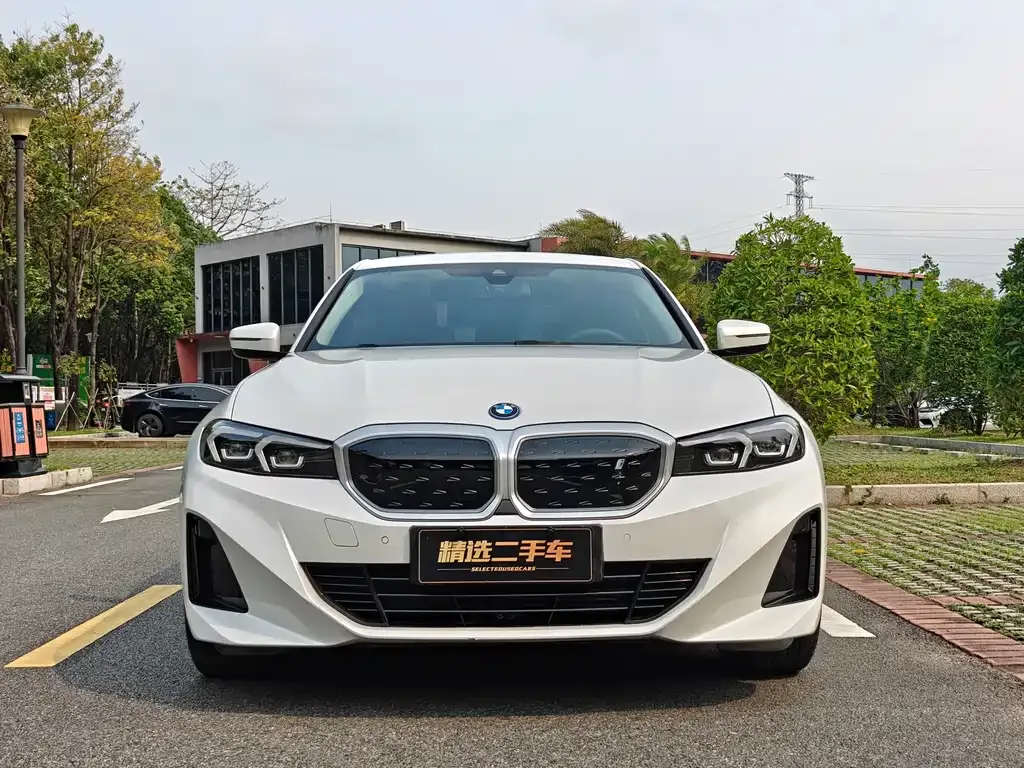 BMW i3 — фото 7