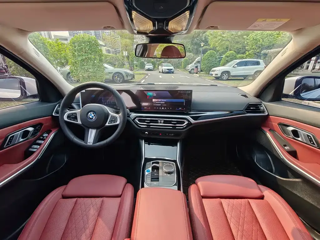 BMW i3 — фото 5