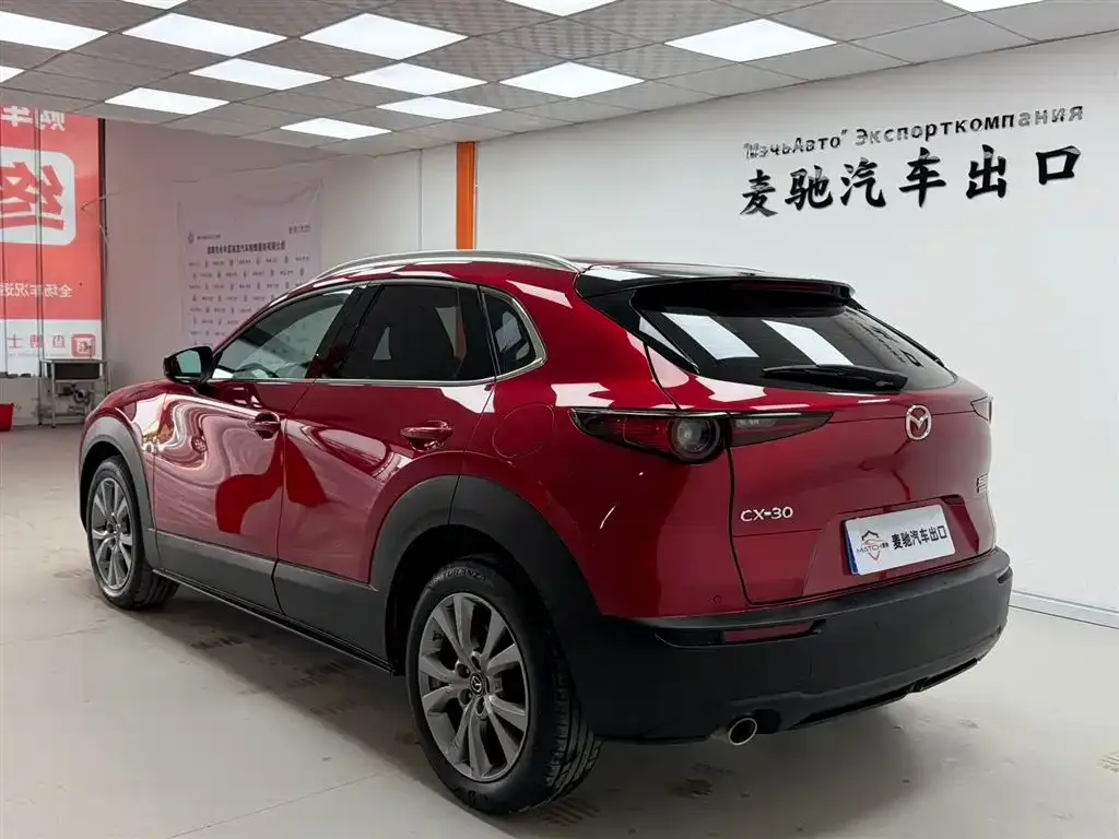 Mazda CX-30 — фото 10