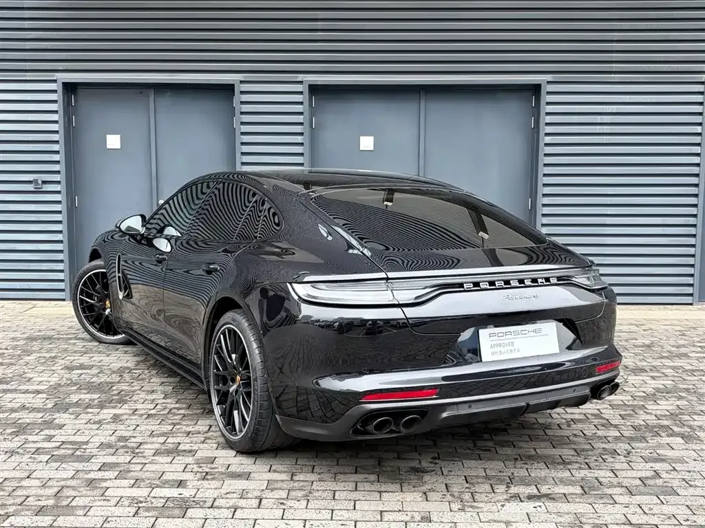 Porsche Panamera — фото 10