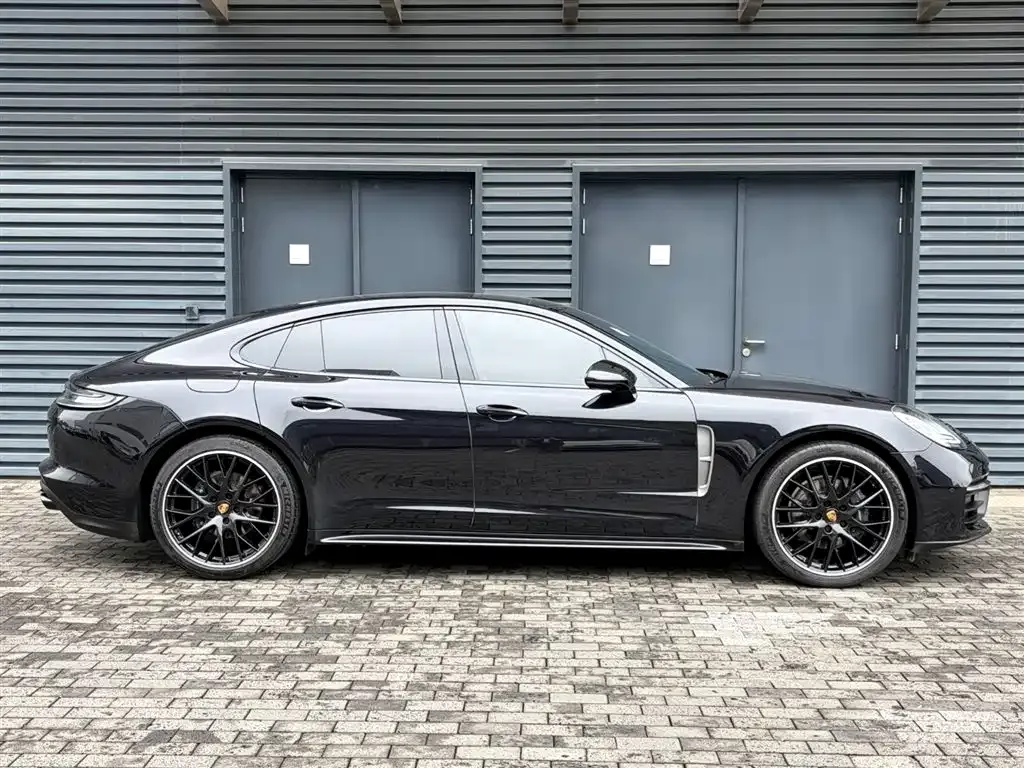 Porsche Panamera — фото 2
