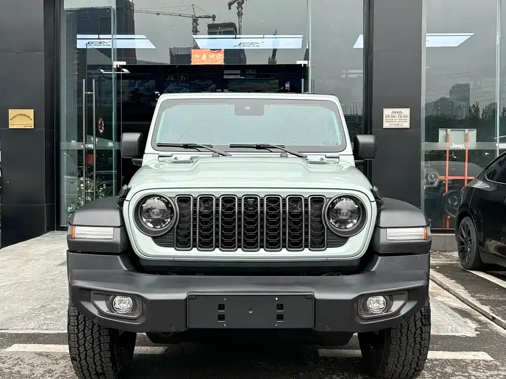 Jeep Wrangler — фото 3