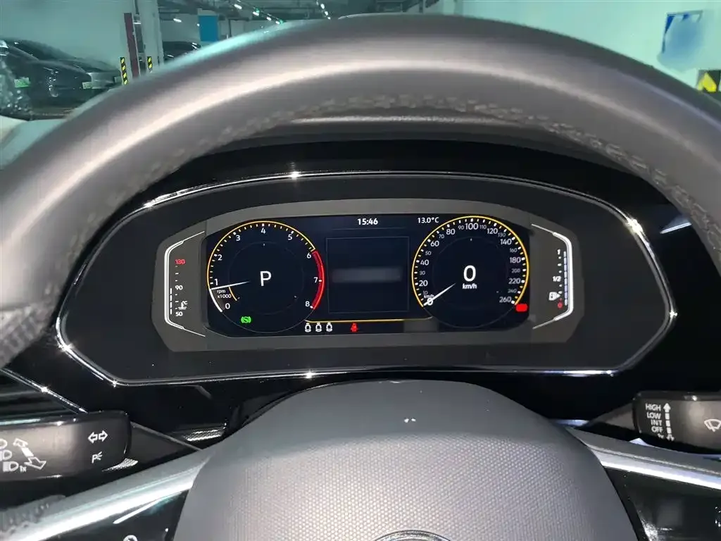 Volkswagen Passat — фото 10