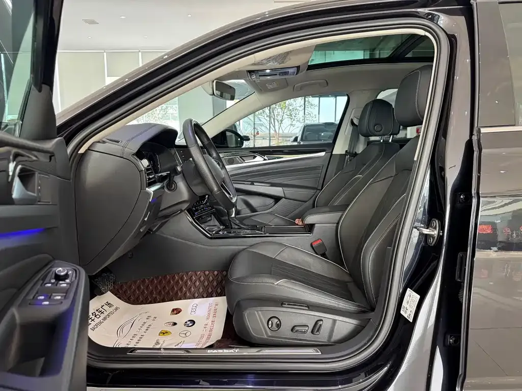 Volkswagen Passat — фото 4