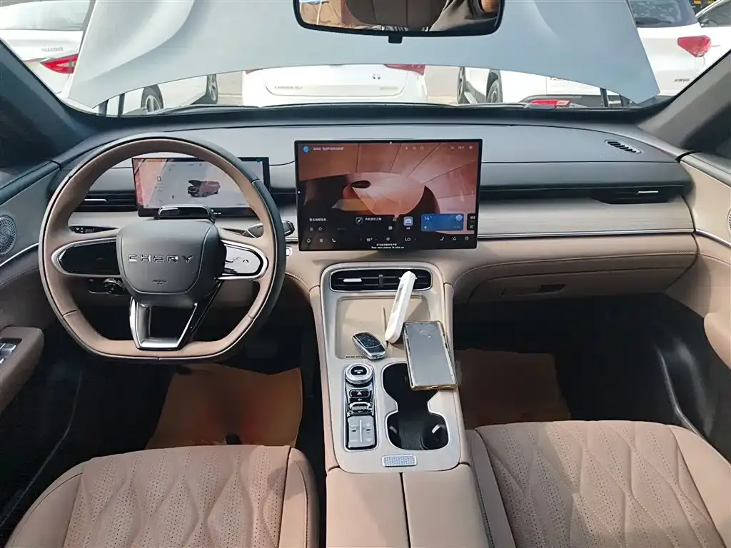 Chery Tiggo 8 PLUS — фото 3
