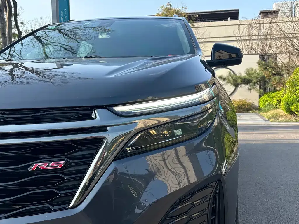 Chevrolet Equinox 2023 из CN, фото 3