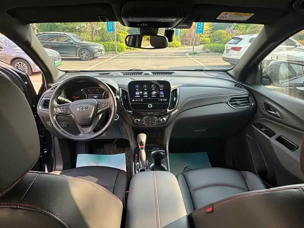 Chevrolet Equinox 2023 из CN, фото 10