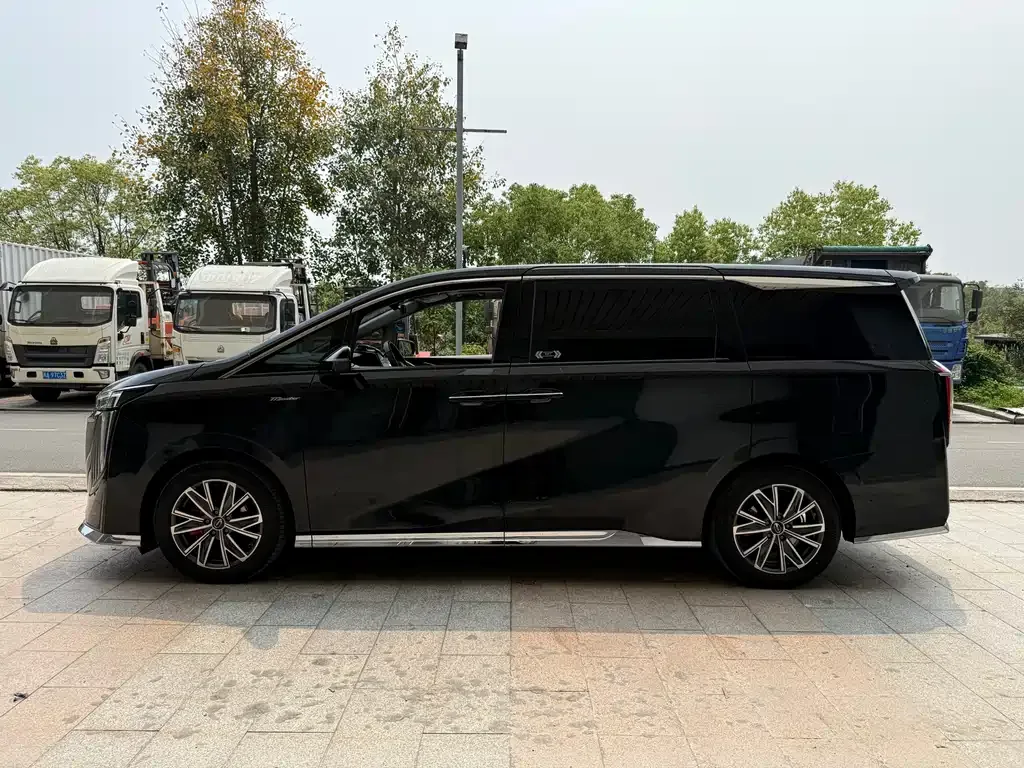 GAC Motor Trumpchi M8 — фото 4
