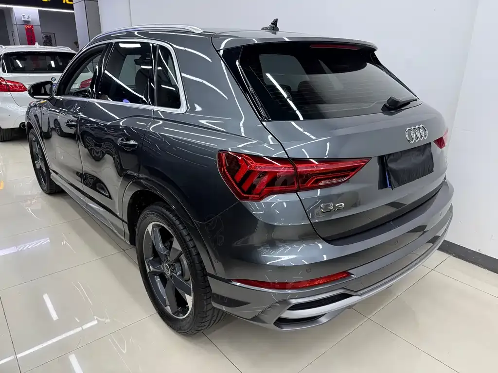 Audi Q3 — фото 3