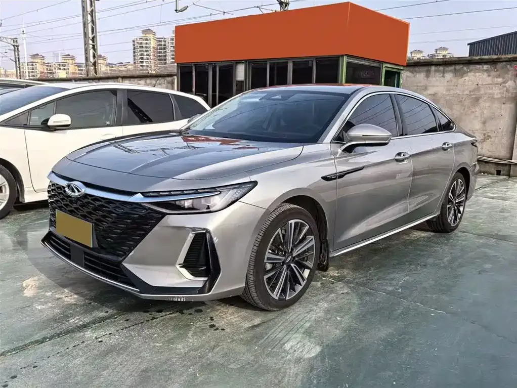Chery Arrizo 8