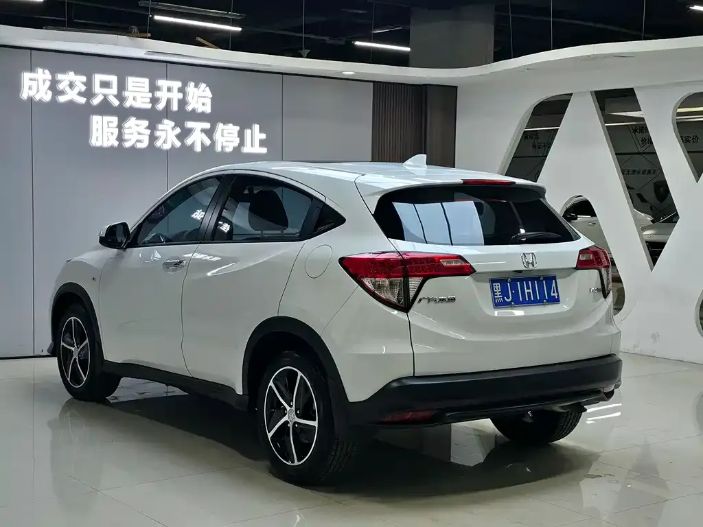 Honda Vezel — фото 4