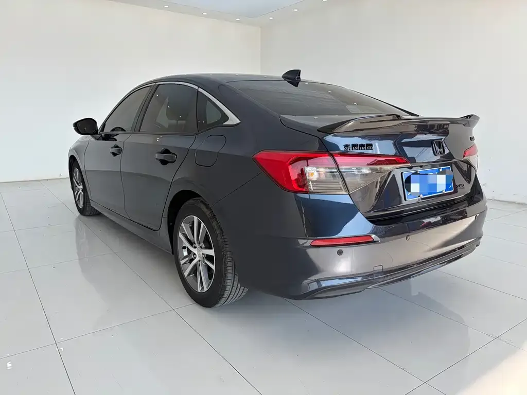 Honda Civic — фото 5