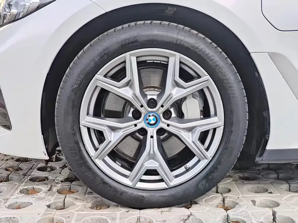 BMW i3 — фото 6