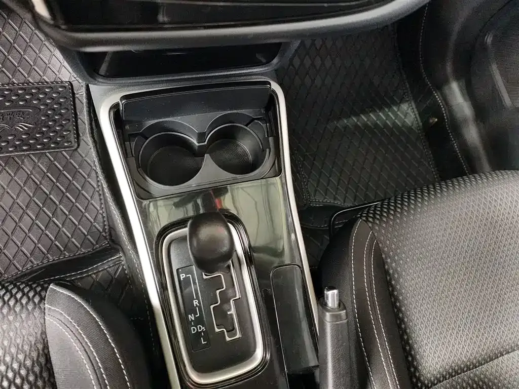 Mitsubishi Outlander 2022 из CN, фото 8