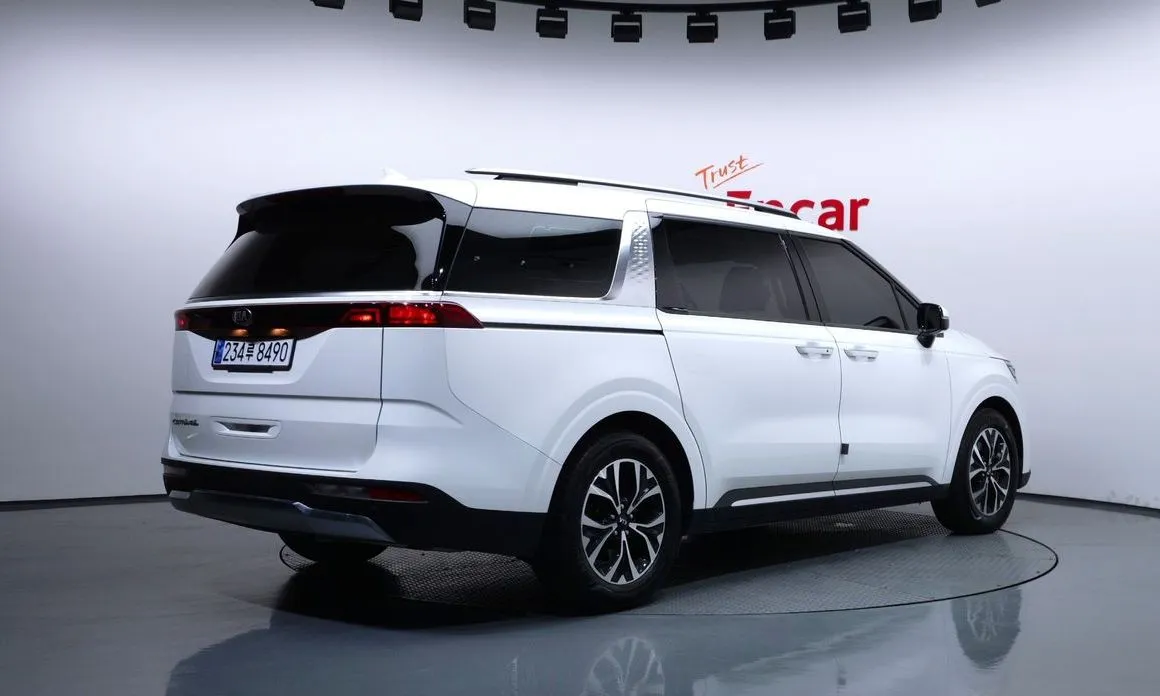 Kia Carnival 2021 из KR, фото 4