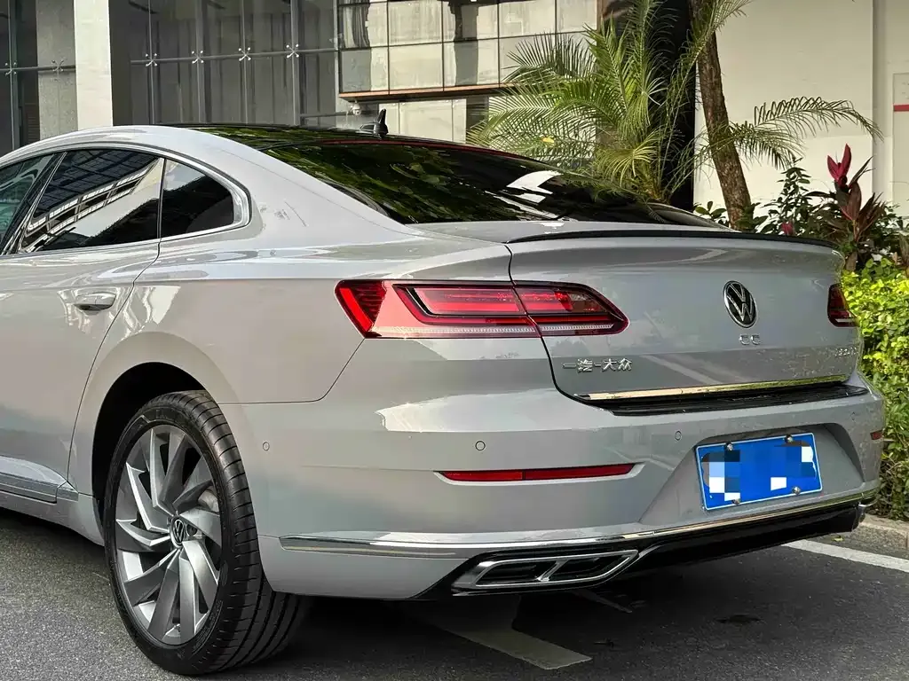 Volkswagen CC — фото 2