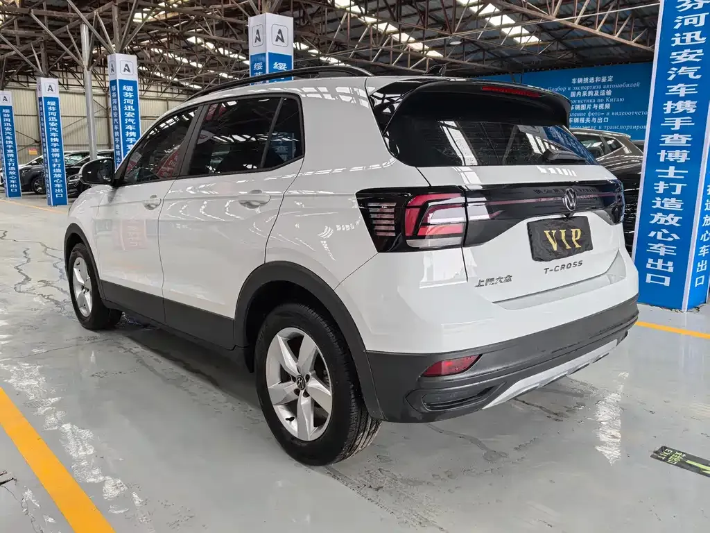 Volkswagen T-Cross — фото 6