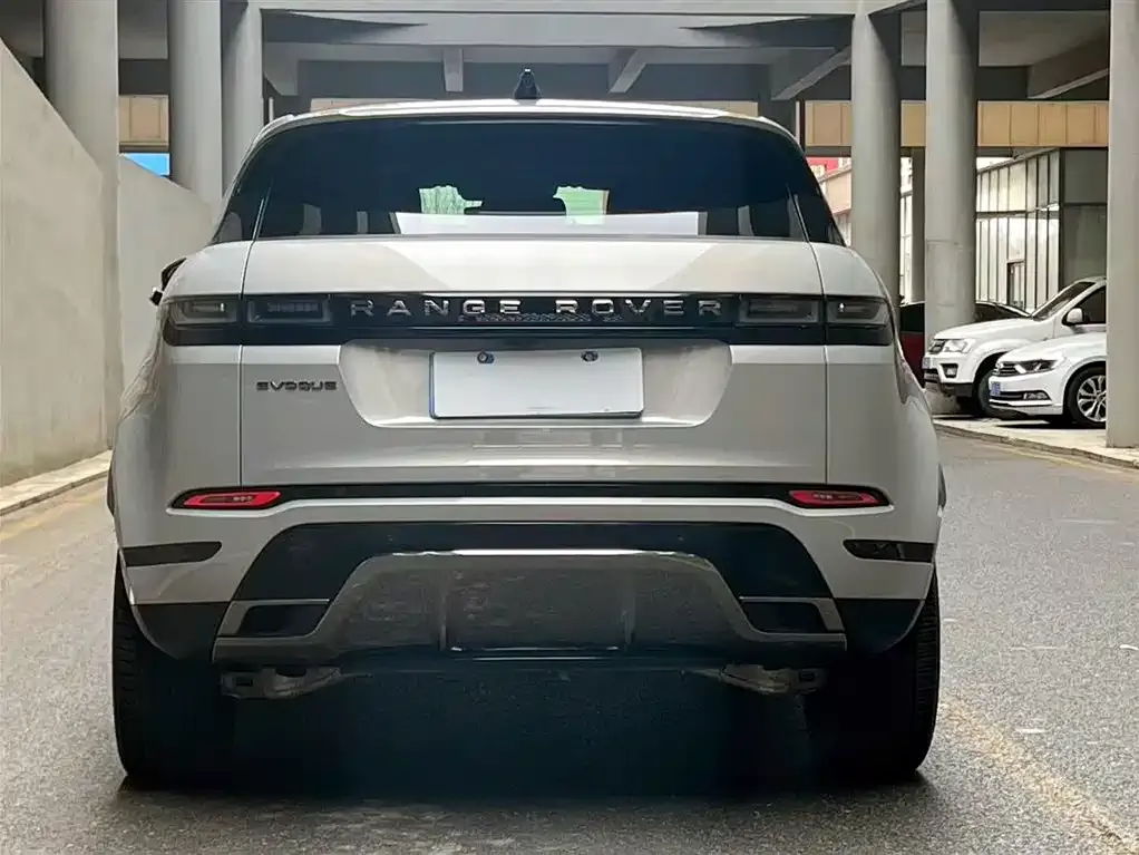 Land Rover Evoque — фото 8
