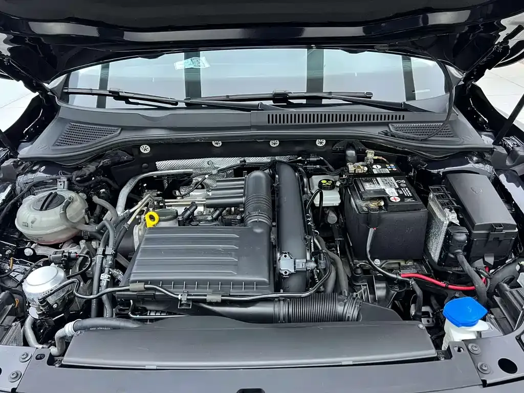 Volkswagen Passat — фото 8