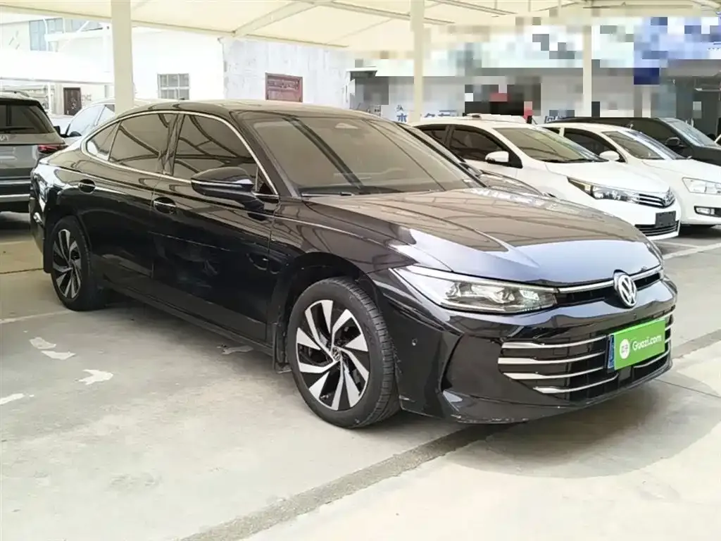 Volkswagen Passat — фото 7