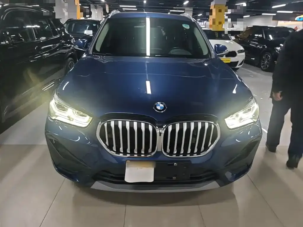 BMW X1 2021 из CN, фото 8