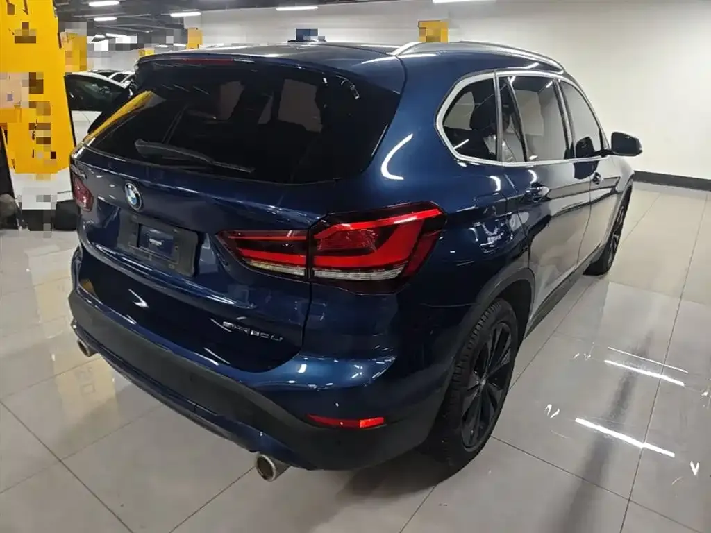 BMW X1 2021 из CN, фото 10