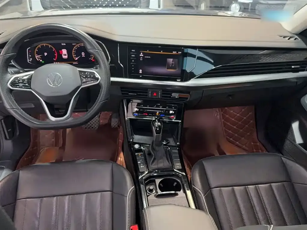Volkswagen Passat — фото 6