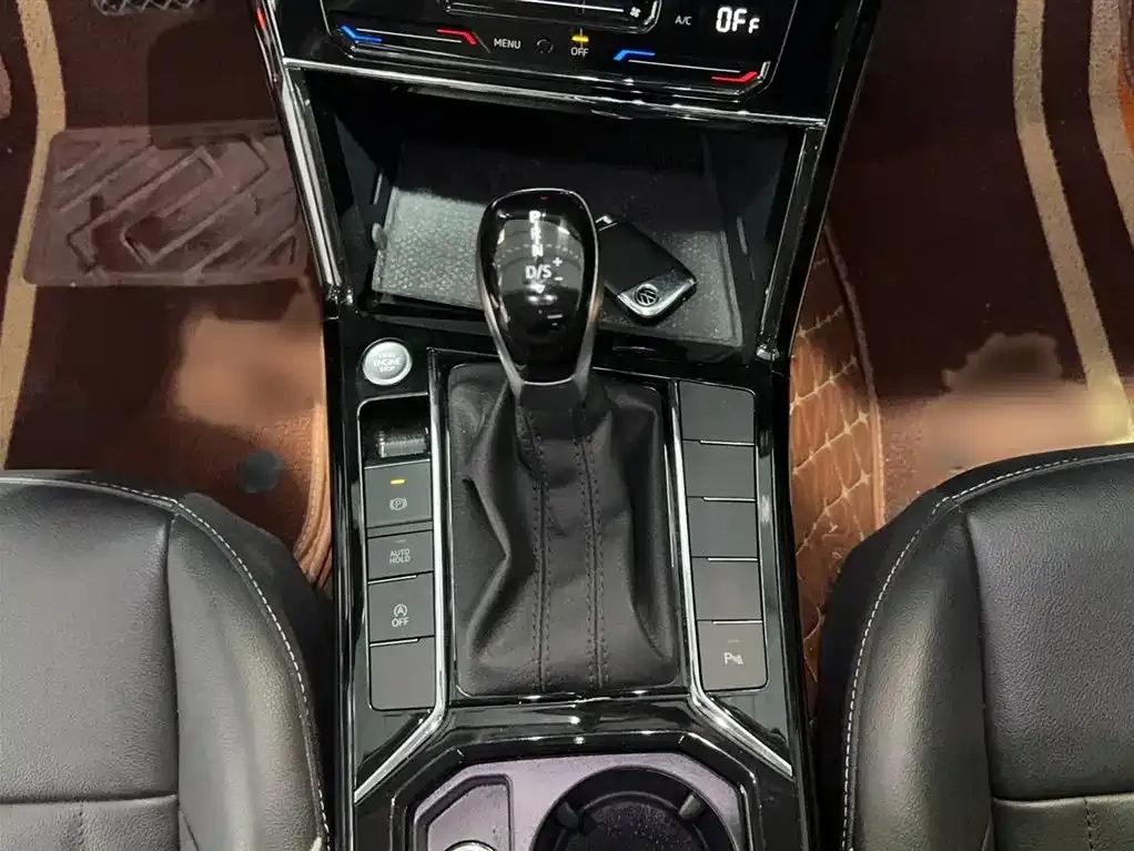 Volkswagen Passat — фото 5