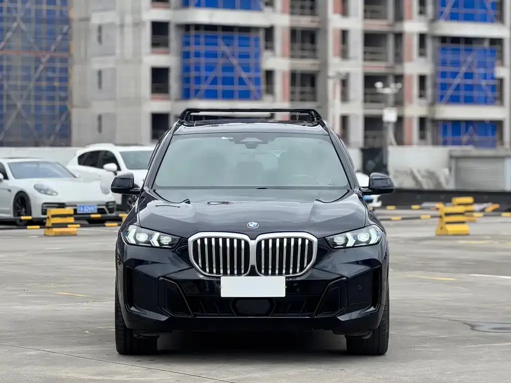 BMW X5 — фото 1