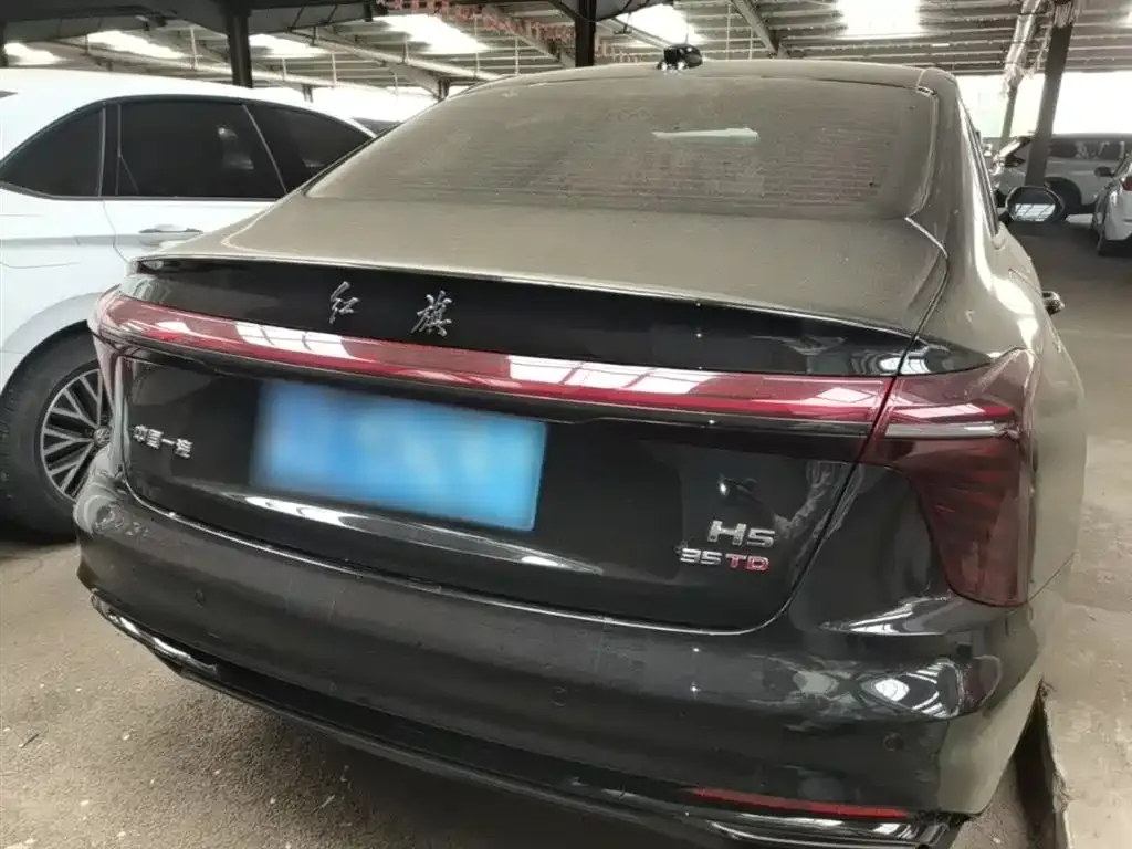 Hongqi H5 — фото 2