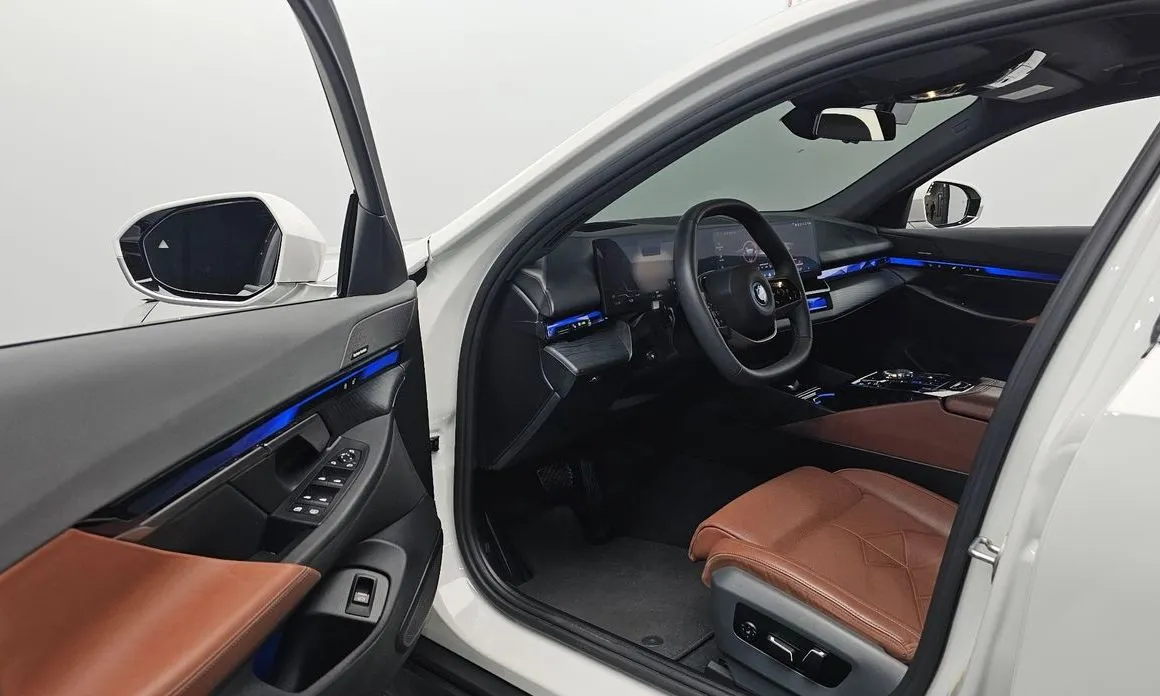 BMW i5 2024 из KR, фото 8