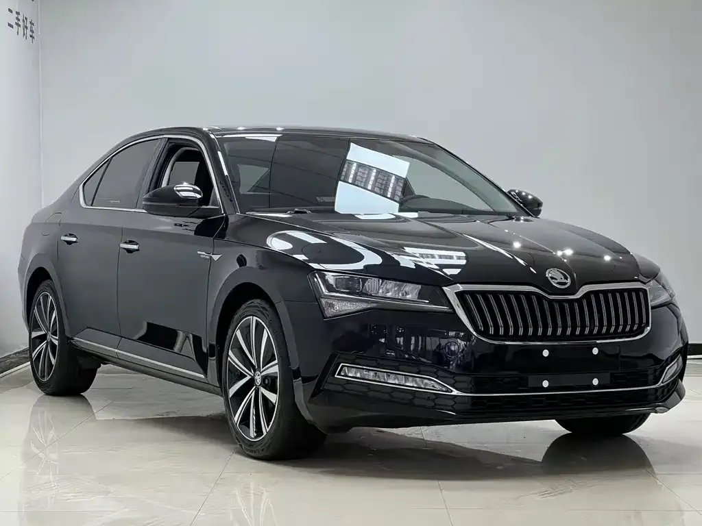 Skoda Superb 2024 из CN, фото 10