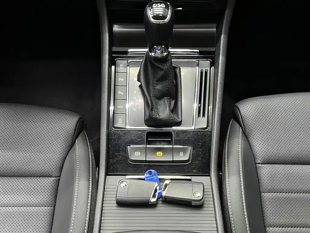 Skoda Superb 2024 из CN, фото 7