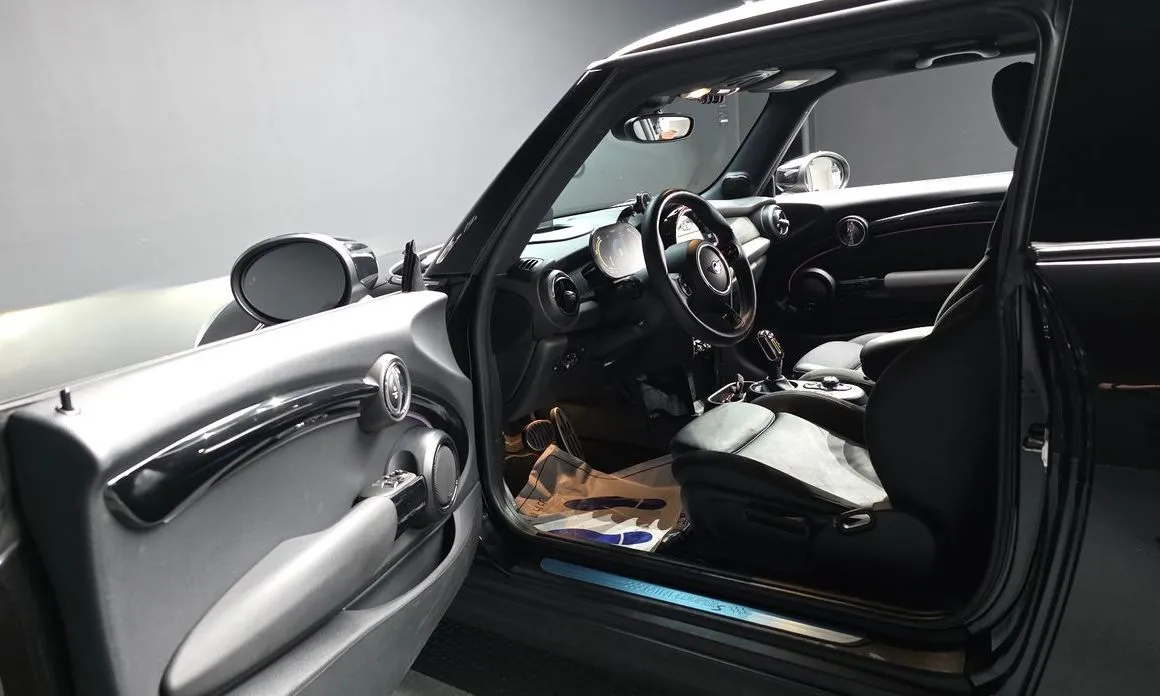Mini Cooper 2022 из KR, фото 8