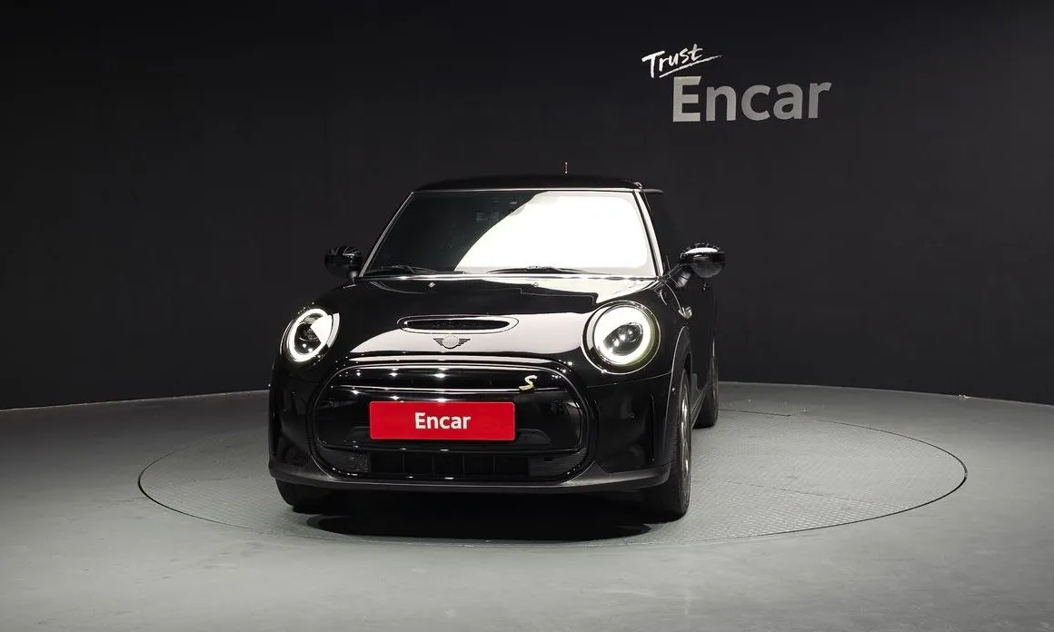Mini Cooper 2022 из KR, фото 2