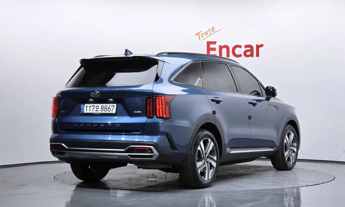 Kia Sorento — фото 4