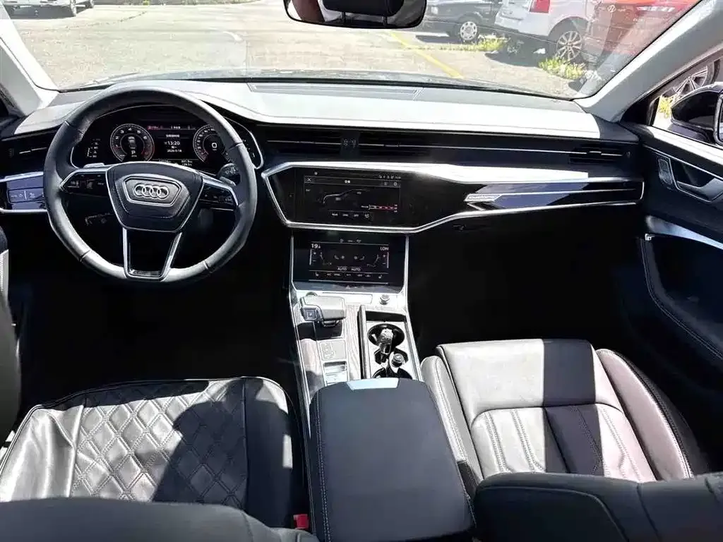 Audi A6L 2024 из CN, фото 8