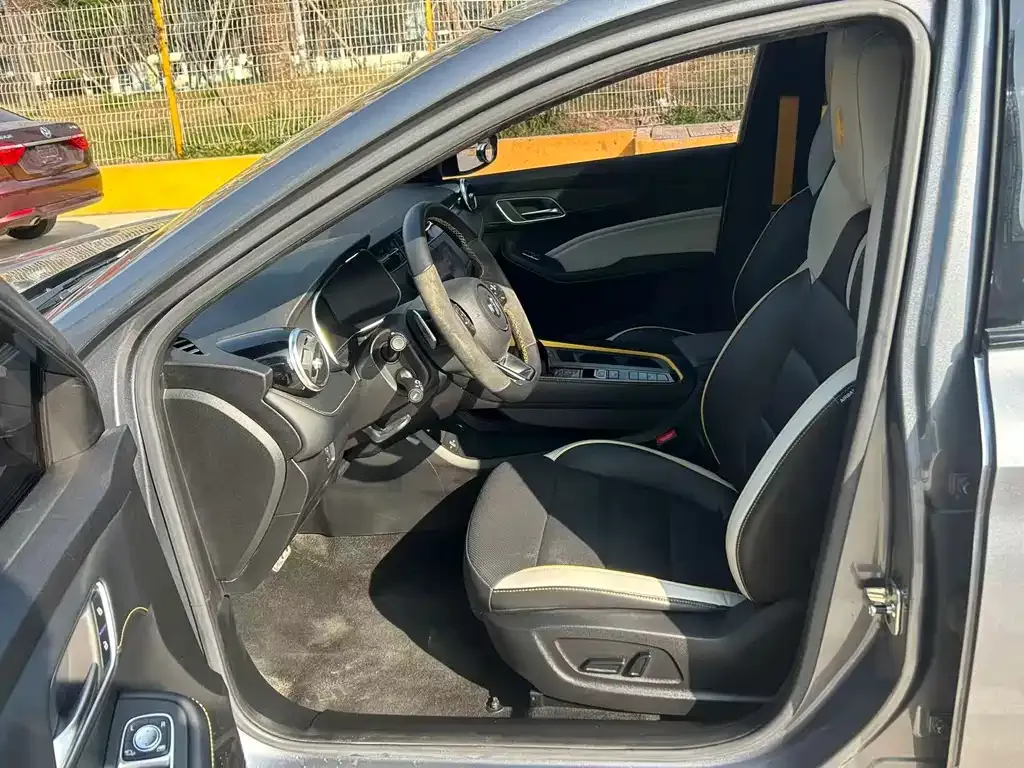 MG 6 2022 из CN, фото 8