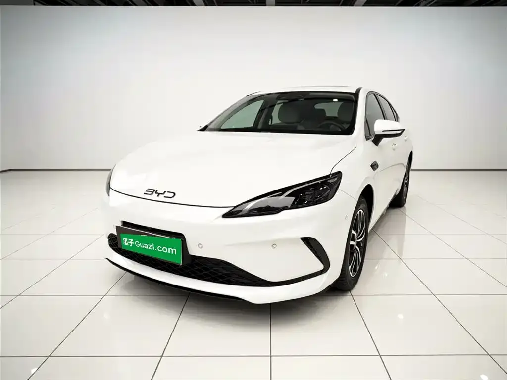 BYD Seal 05 DM-i — фото 1