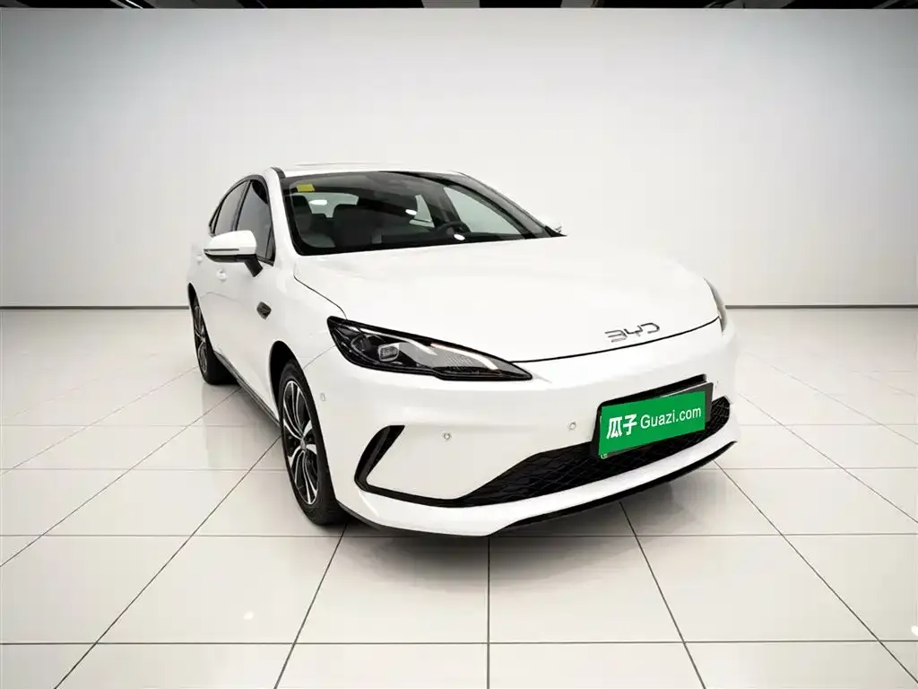 BYD Seal 05 DM-i — фото 4