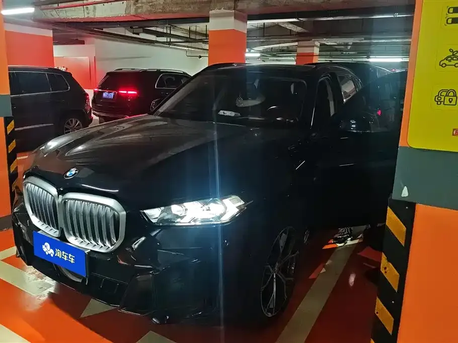 BMW X5 — фото 1