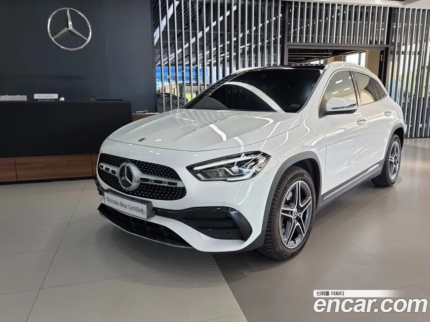 Mercedes-Benz GLA-Class — фото 1
